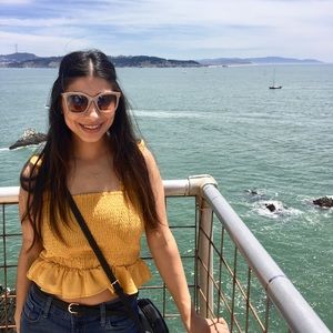 Meet your Posher, Itsel